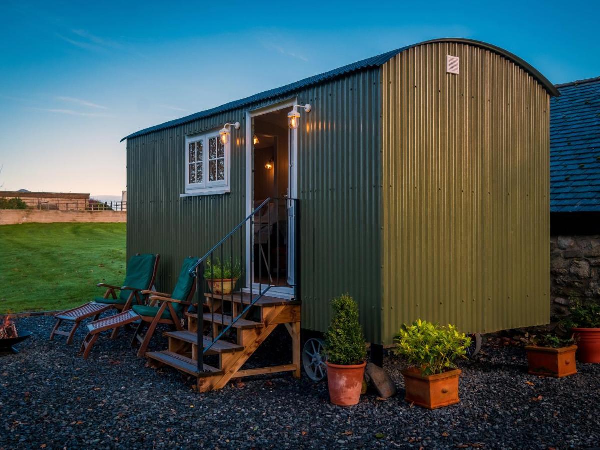 The Pleasant Hut At Mountpleasant Farm Villa Ulverston Buitenkant foto