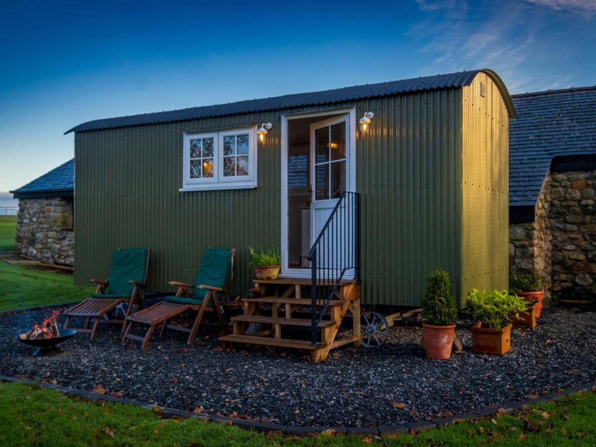 The Pleasant Hut At Mountpleasant Farm Villa Ulverston Buitenkant foto